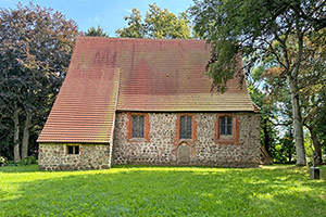 Feldsteinkirche Drechow - Bild vergrößern ...